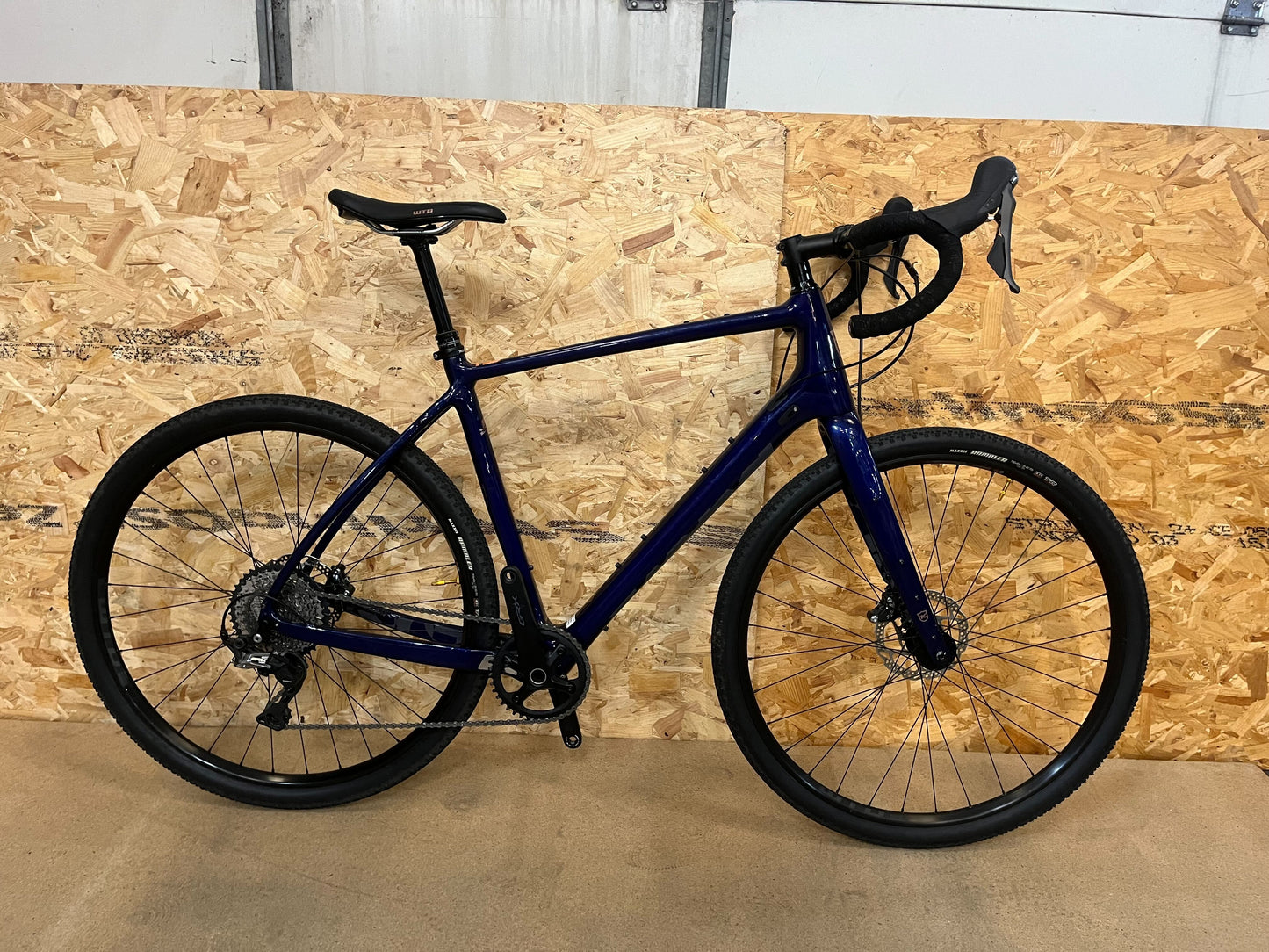 22 - Kona - Libre CR/DL - 56cm - Purple - Ex Demo