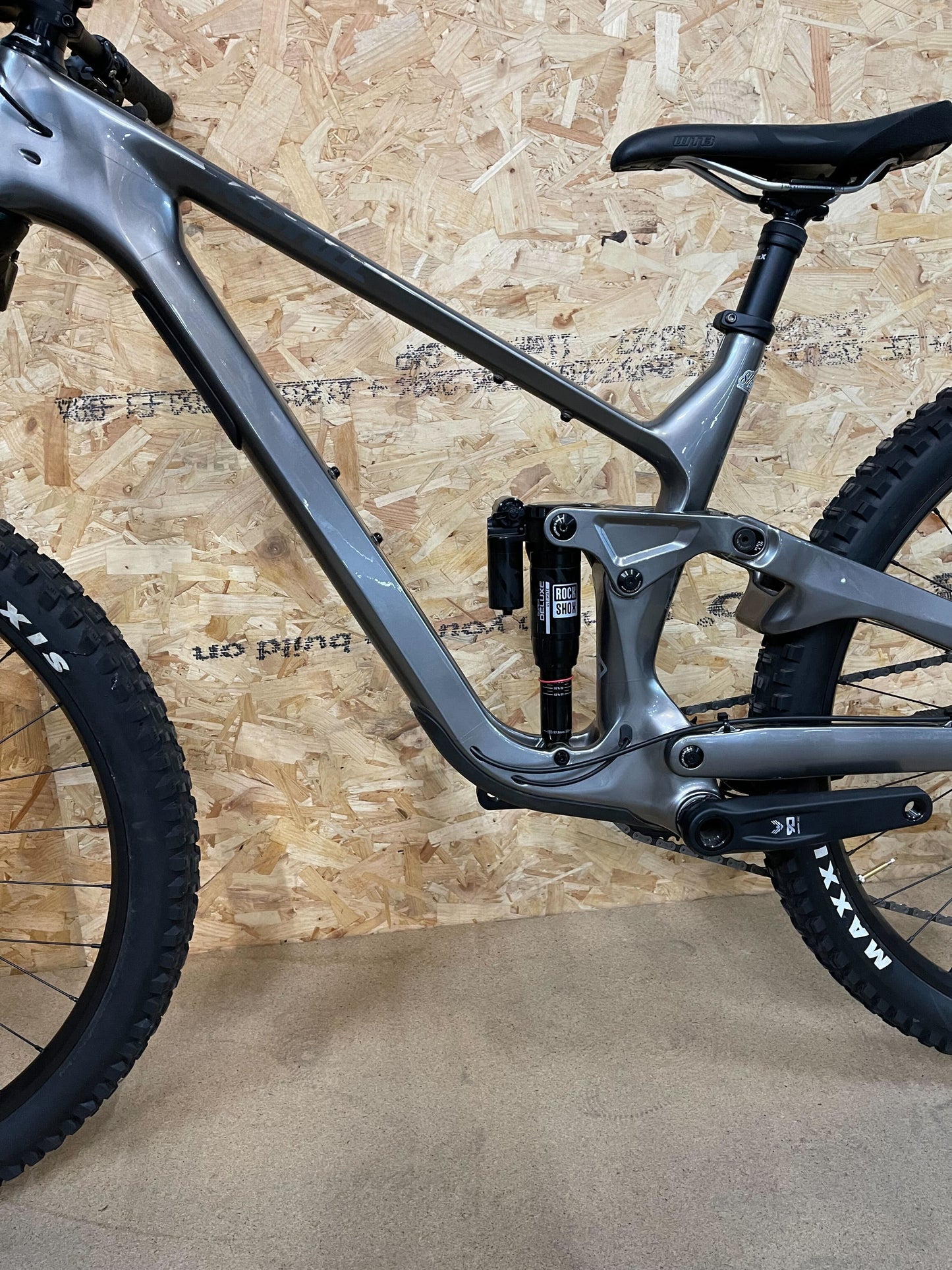 2026 Kona Process G3 - CR/DL 153 - LG - Dark Chrome | Ex Demo - After Market Parts