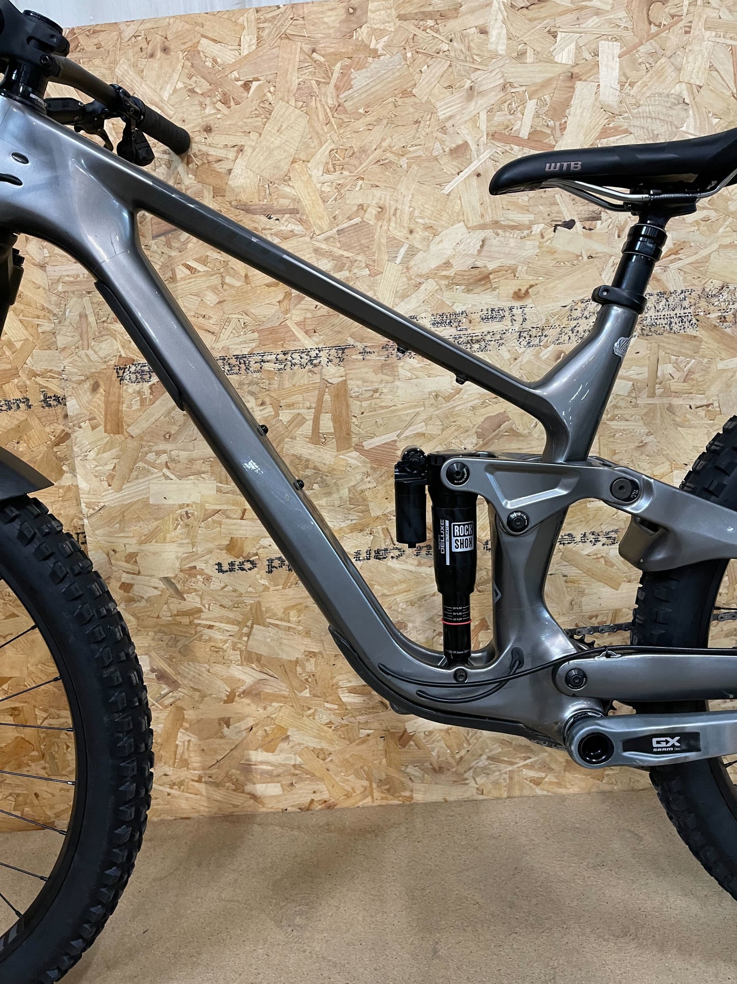 2026 Kona Process G3 - CR/DL 153 - LG - Dark Chrome | Ex Demo