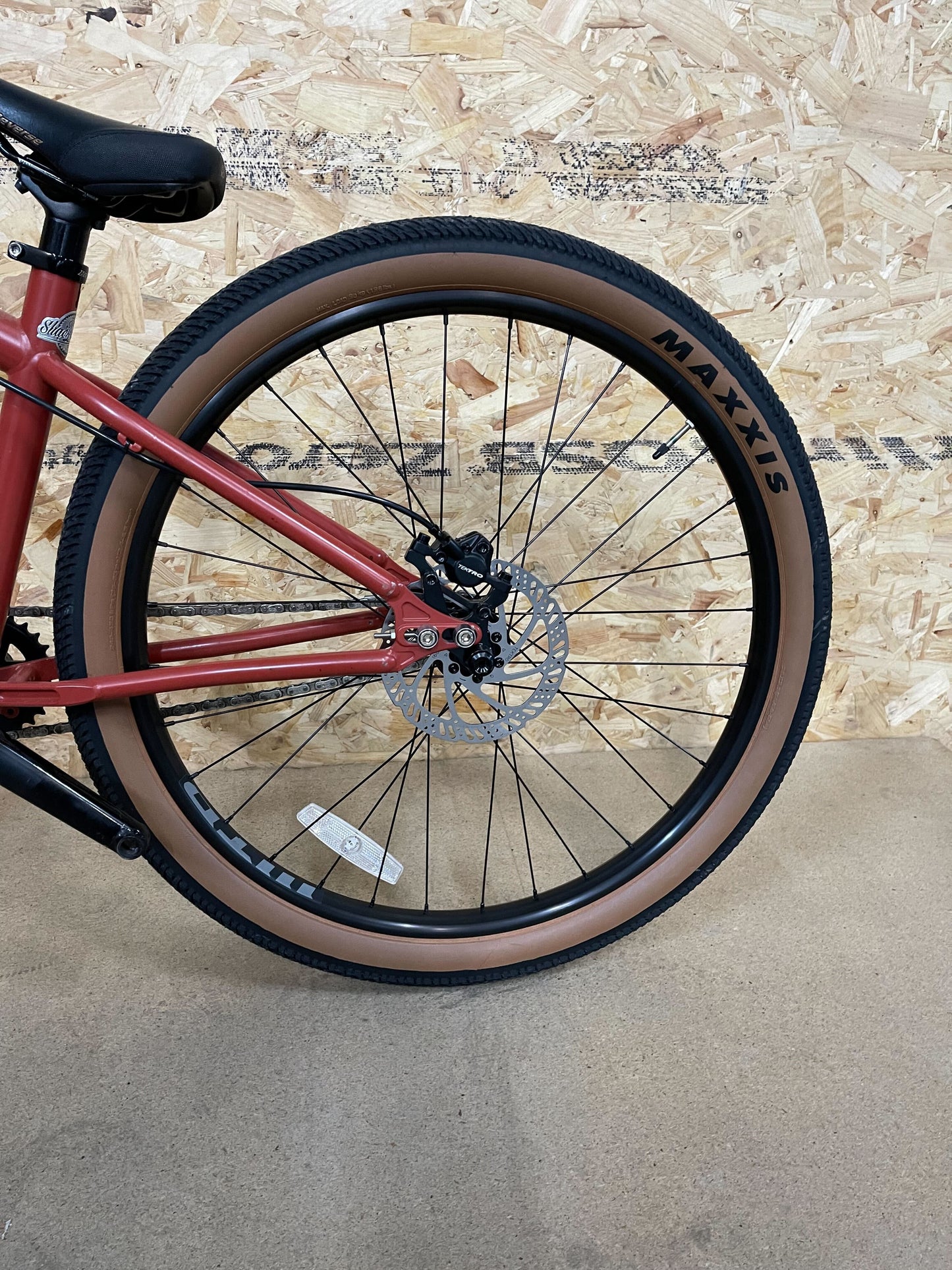 2025 Kona Shonky - Bike - Short – Red – Ex Demo – After Market Reverse Parts