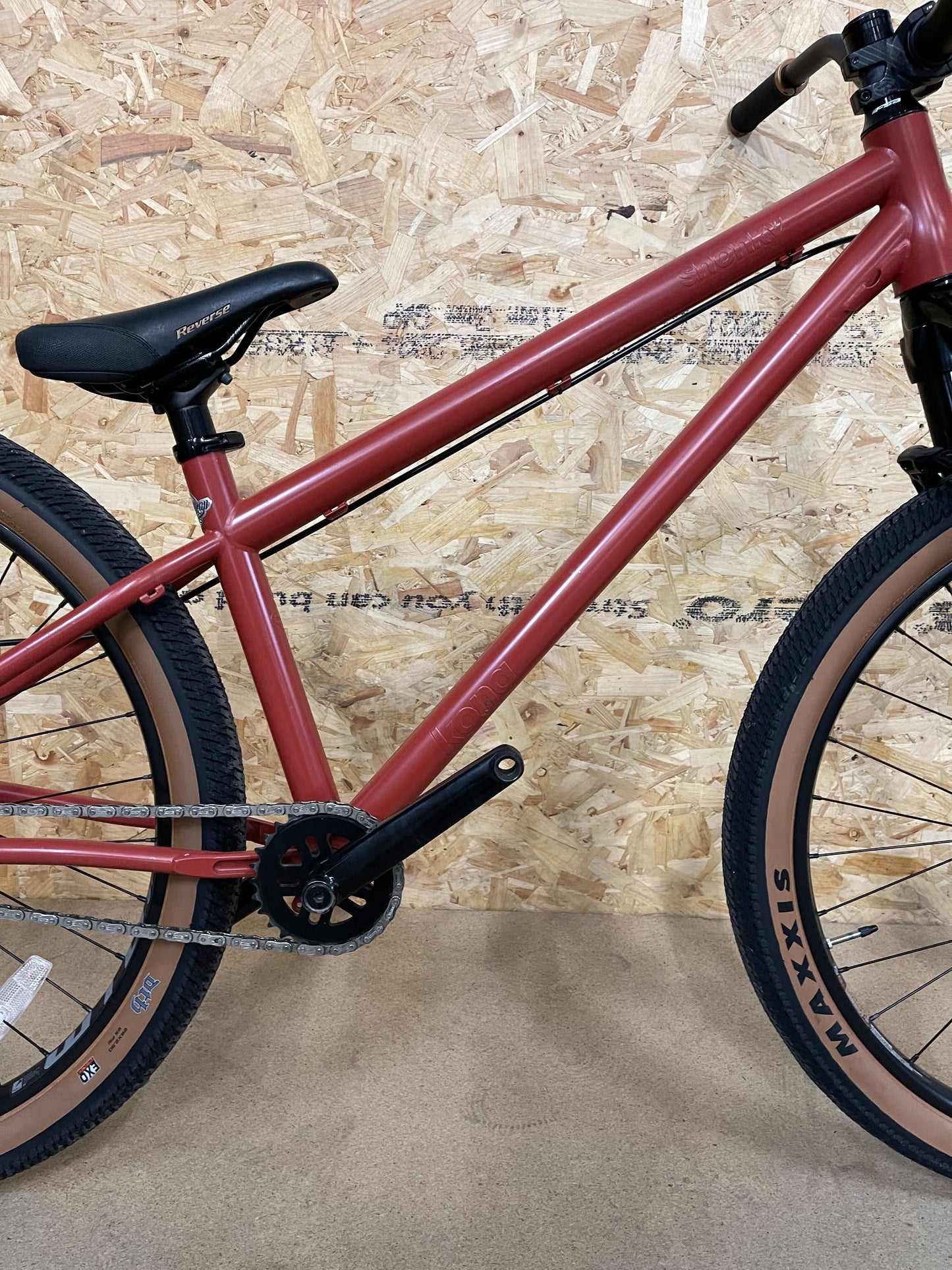 2025 Kona Shonky - Bike - Short – Red – Ex Demo – After Market Reverse Parts