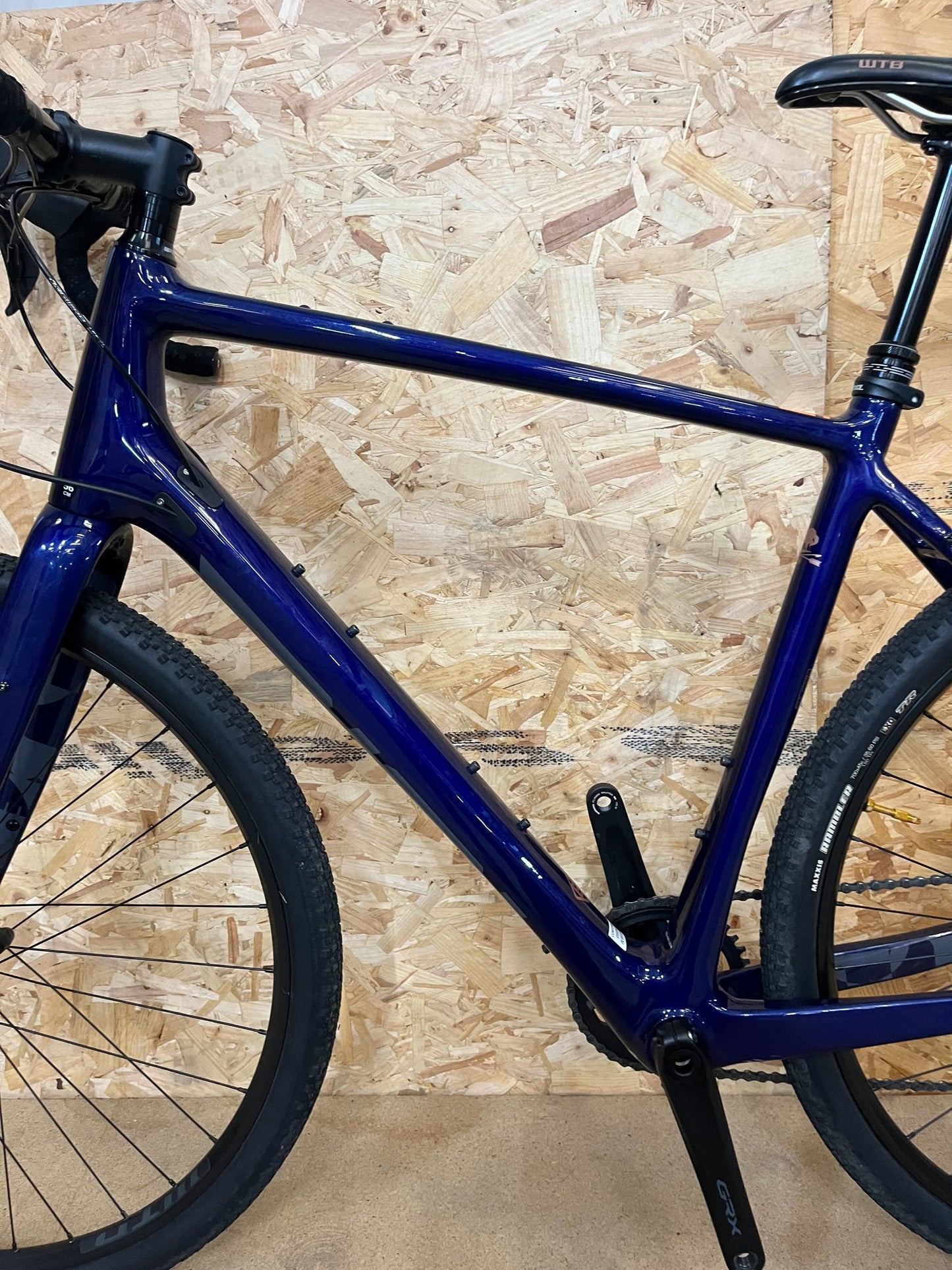 22 - Kona - Libre CR/DL - 56cm - Purple - Ex Demo
