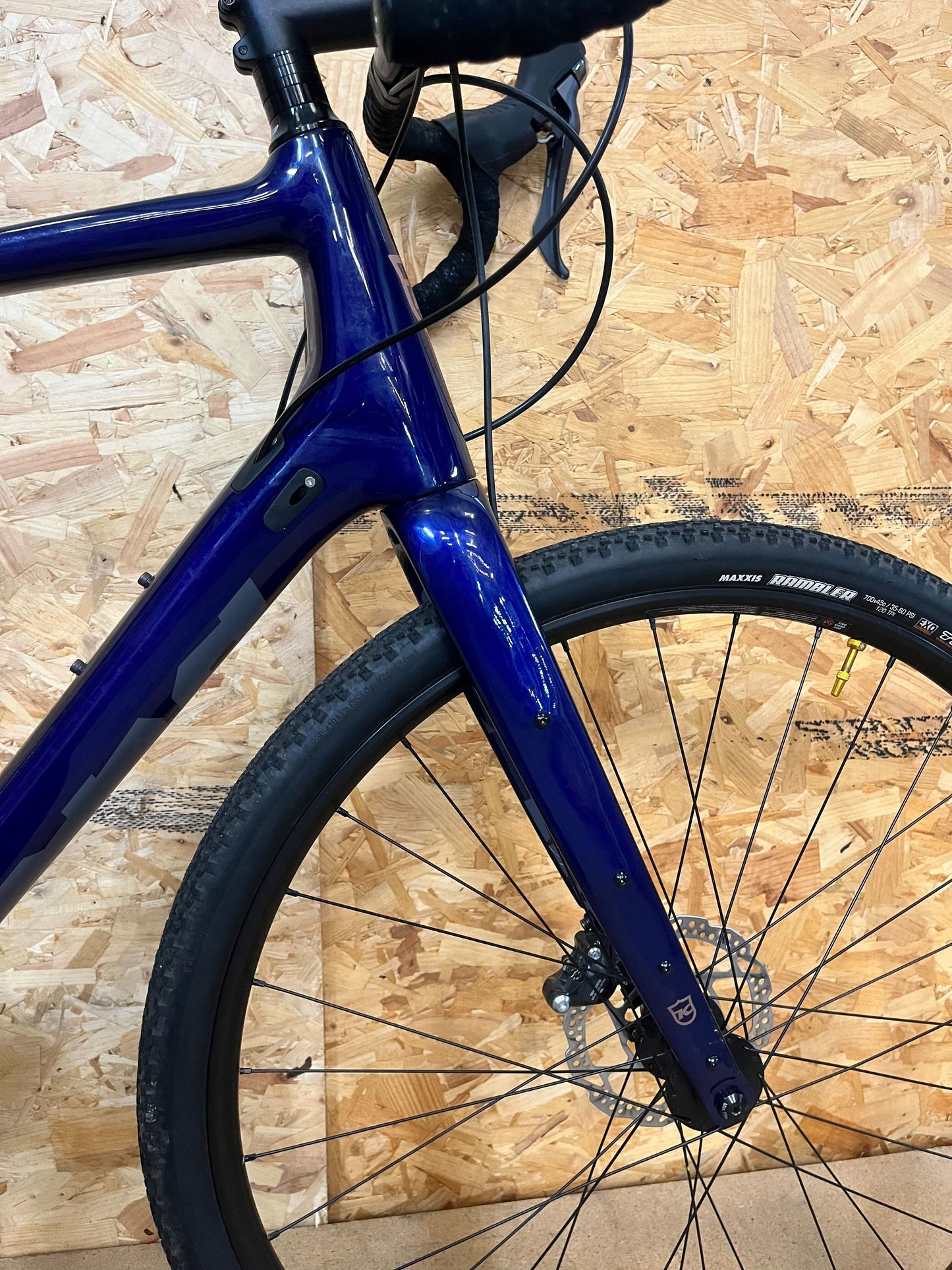 22 - Kona - Libre CR/DL - 56cm - Purple - Ex Demo