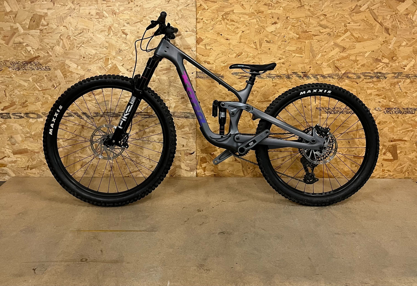 Process G3 134 CR/DL - Small - Purple | Ex Demo