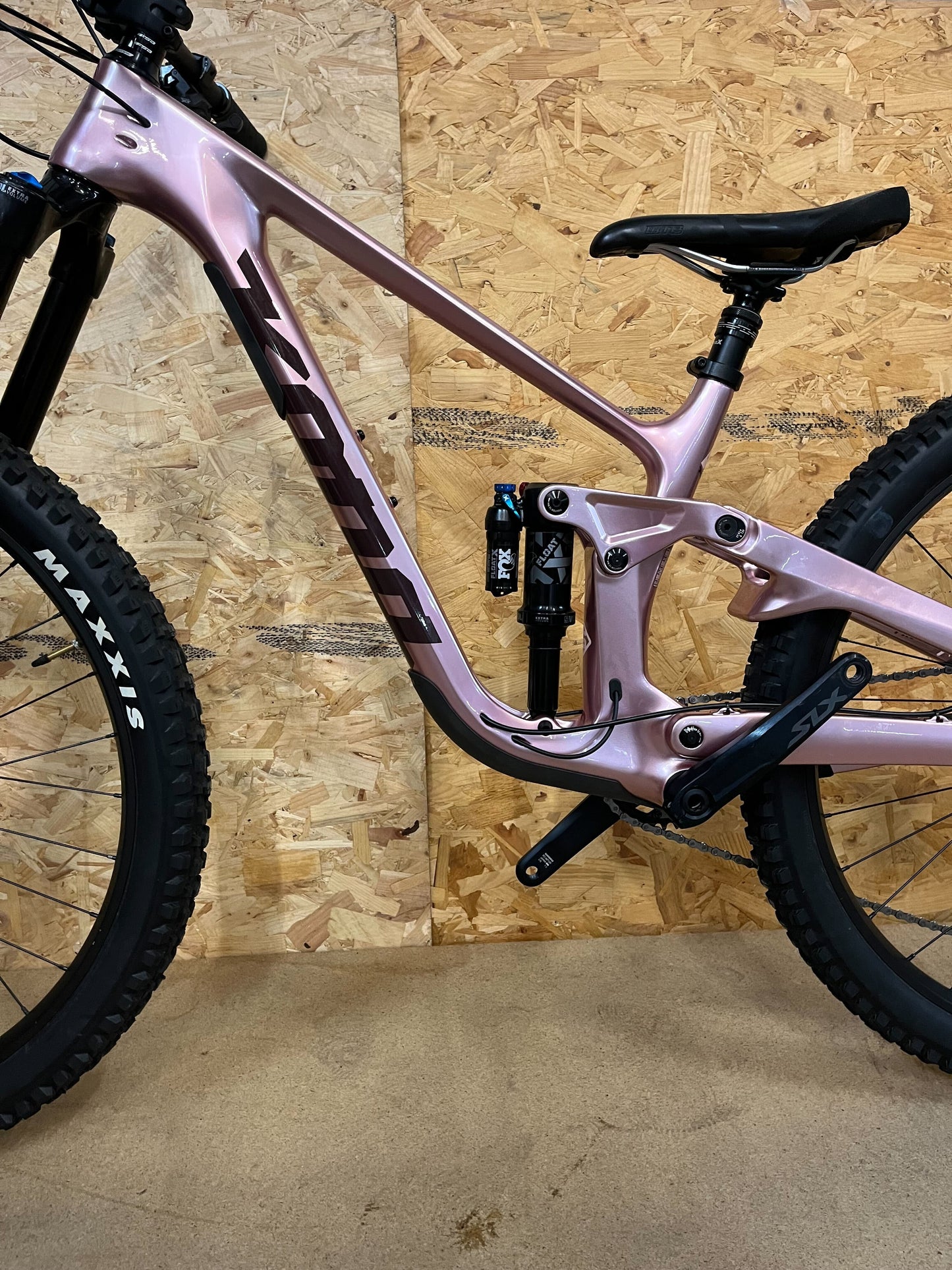 2022 Process X CR - Medium - Metallic Bronze | Ex Demo