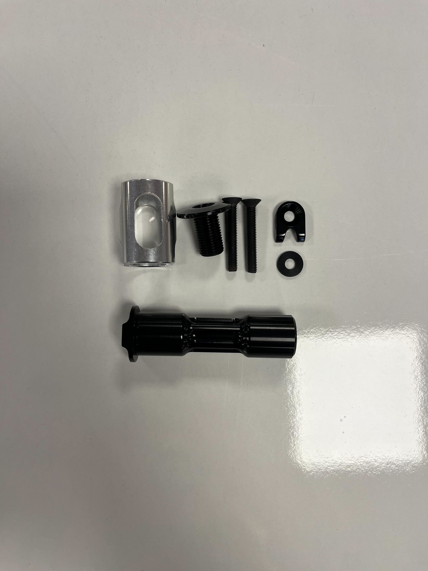 Bolts - CMPBTG2PR19 - Main Pivot Assembly (CS/ST Pivot) Process 134