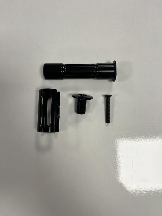 Bolts - CMPBTOP10 - Main pivot assembly Operator 29 CR 2019