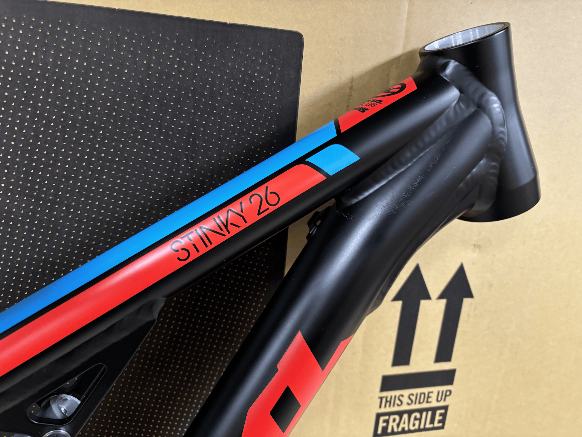 2017 Stinky 26 Frame Medium Ex Display Kona Bikes UK